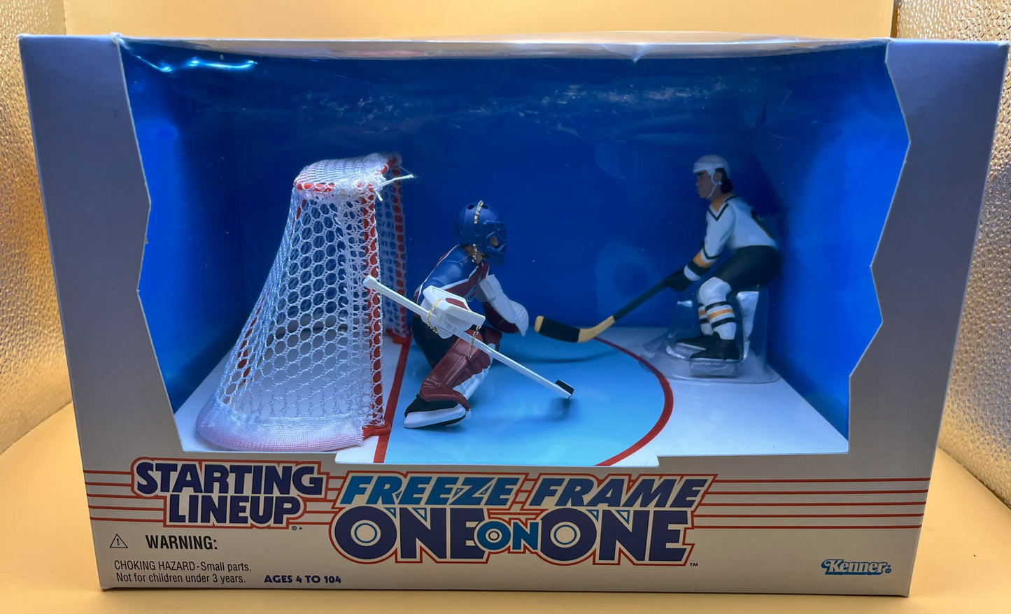1997 Patrick Roy - Jaromir Jagr 1 on 1 Freeze Fame NHL Starting Lineup with Card Factory Packaging - Vintage