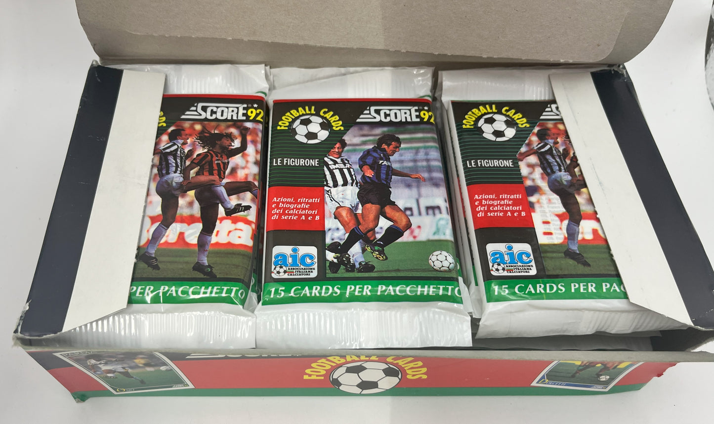 1992 Score Soccer Italian Box AIC -Baggio Maldini RC