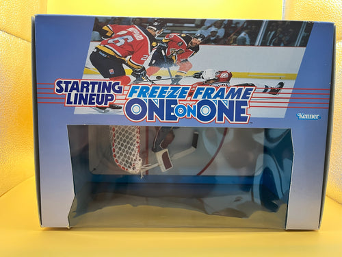 1997 Patrick Roy - Jaromir Jagr 1 on 1 Freeze Fame NHL Starting Lineup with Card Factory Packaging - Vintage