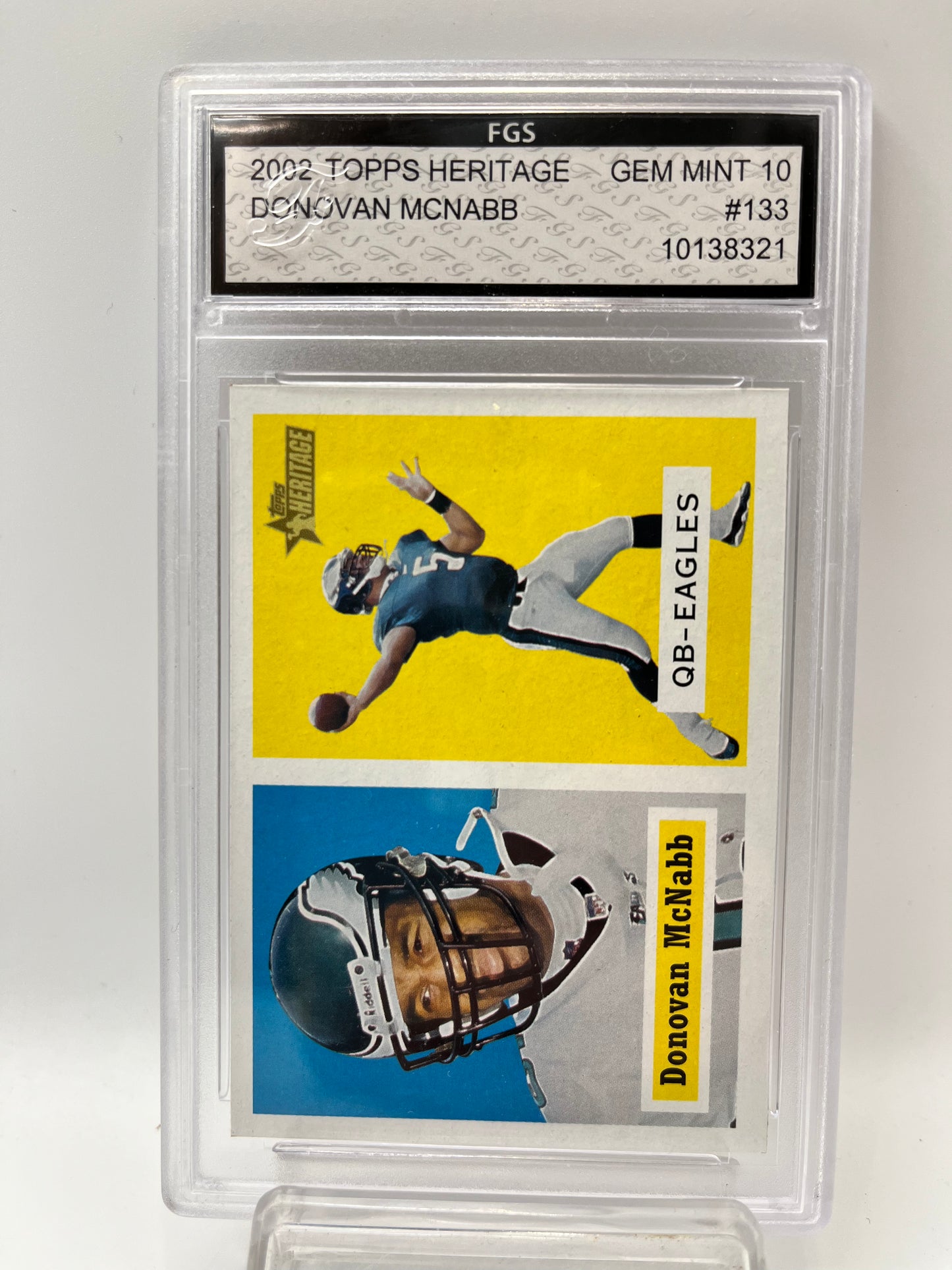 2002 Donavan McNabb Topps #133 Heritage Graded Gem Mint 10